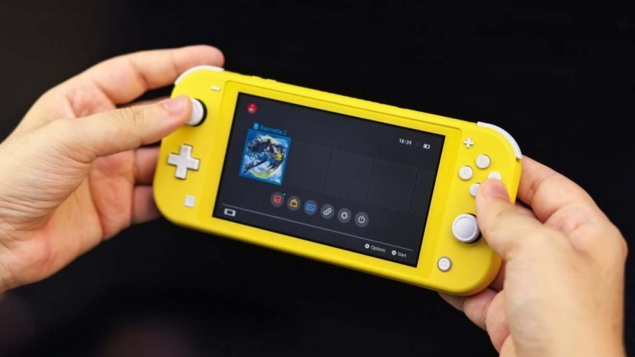 How to Extend Your New Nintendo Switch or Switch Lite's Battery Life