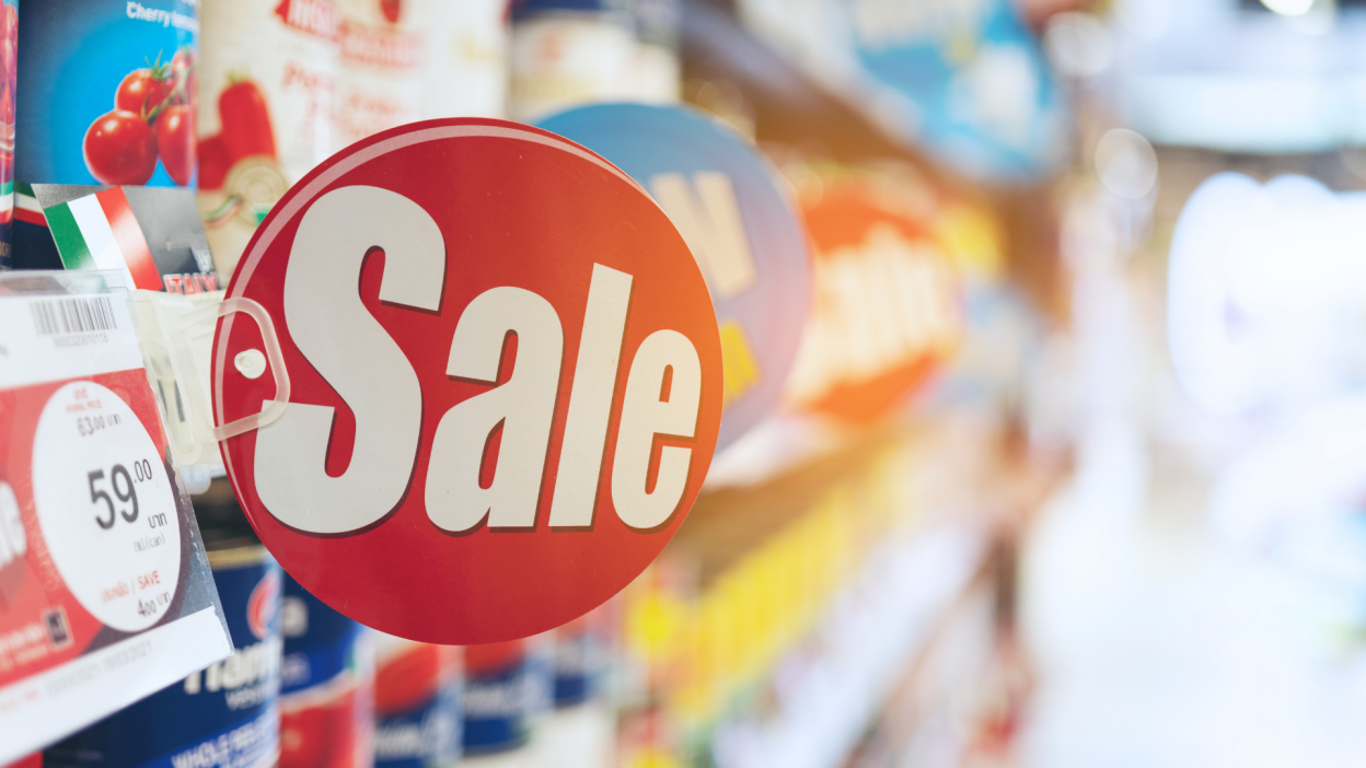 Sale sign in a grocery store